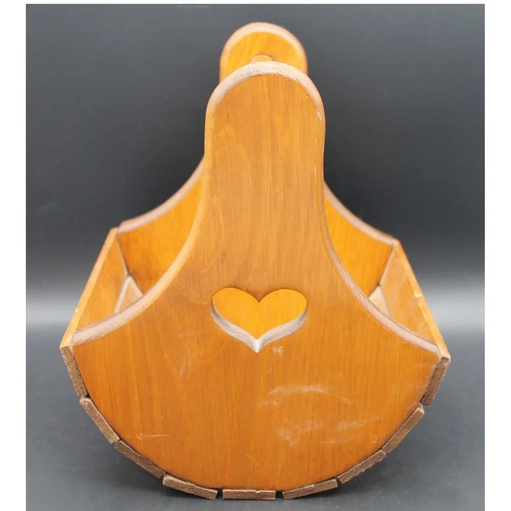 Vintage Wooden Basket Caddy Heart Cutout Handle Country Farmhouse 11